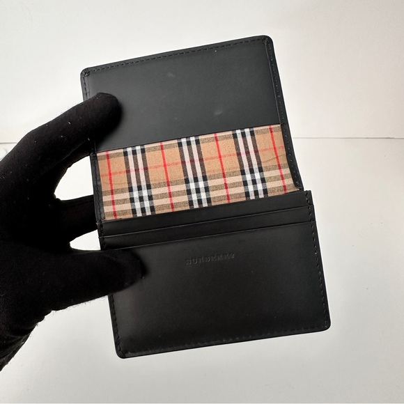 S⭕️LD Burberry Card Case - Picture 2 of 11